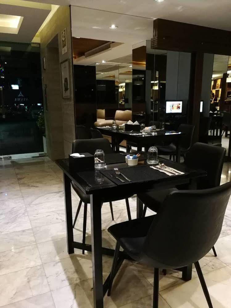Syama Suite Sukhumvit 20 Bangkok Ngoại thất bức ảnh